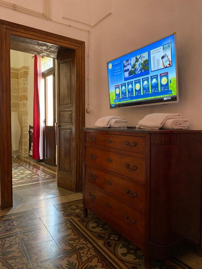 Bed and Breakfast Apulia '800 San Pietro Vernotico Exterior foto
