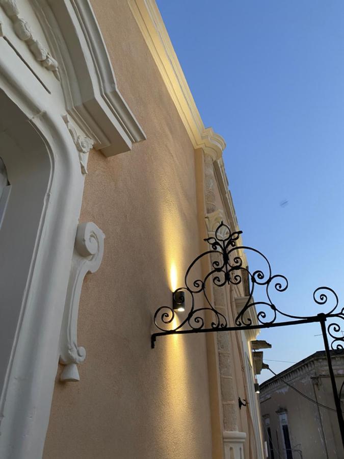 Bed and Breakfast Apulia '800 San Pietro Vernotico Exterior foto